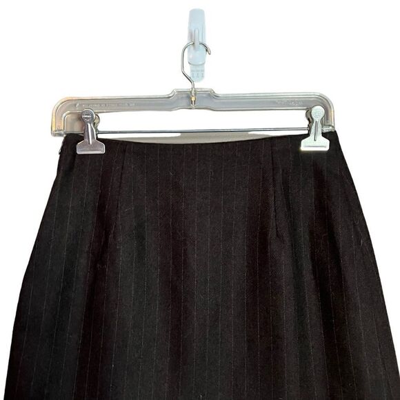 3 for $30! Talbots black midi skirt. Size medium - Picture 2 of 8